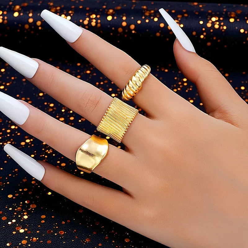 Set de 3 Anillos Dorados "Éter"