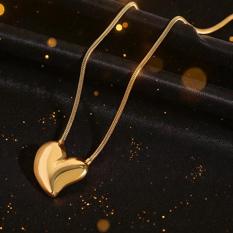 Collar de Corazón "Infinite Love" en Dorado