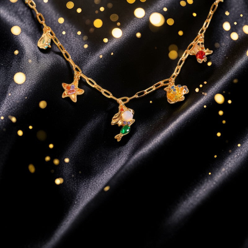 Pulsera Dorada Verde "Princesitas"