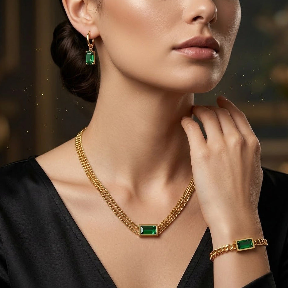 Conjunto - Collar/Aretes/Pulsera Trinidad Esmeralda Dorado / Emerald Trinity