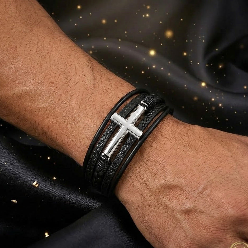 Pulsera Plateada "Crux"