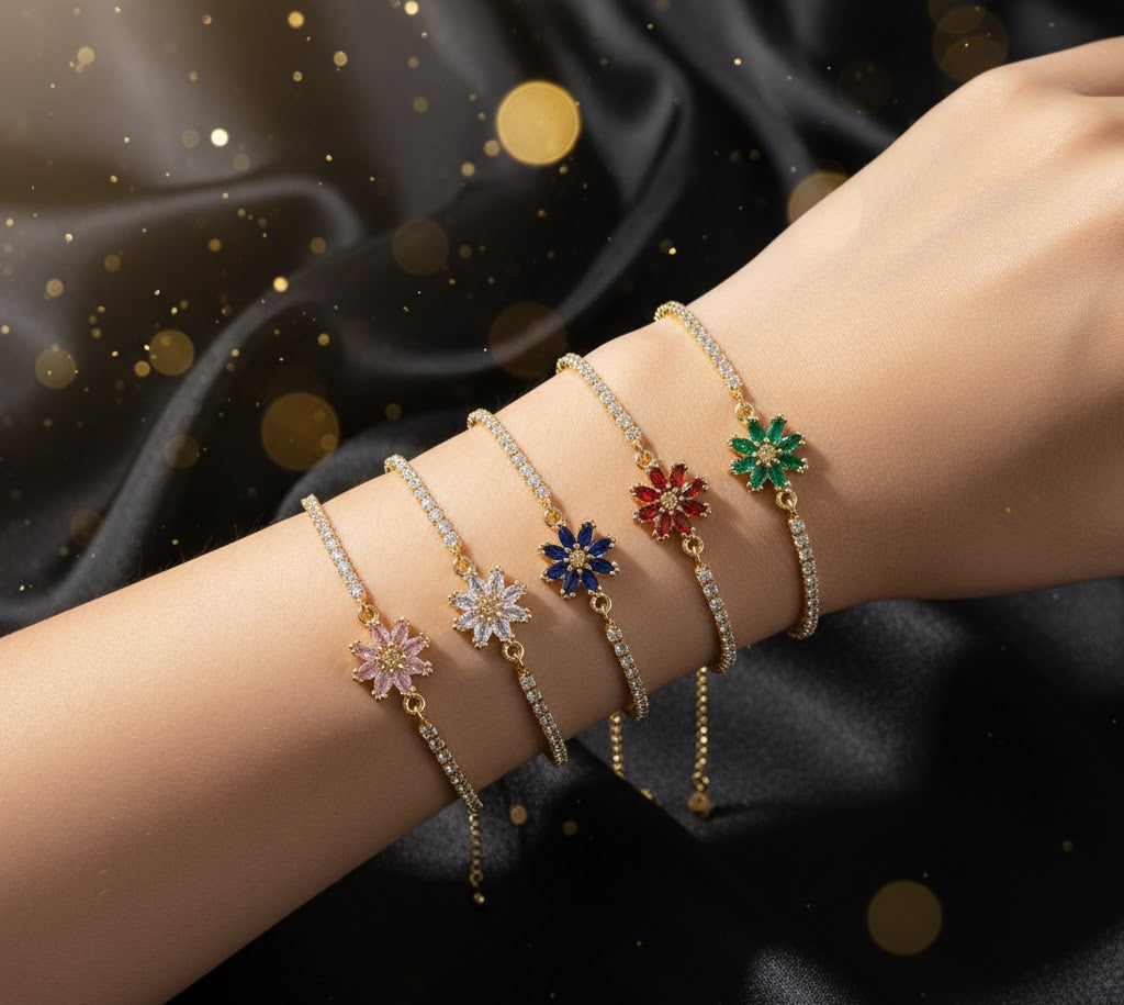 Pulsera Dorada y Circonita "Lirio Blanco"