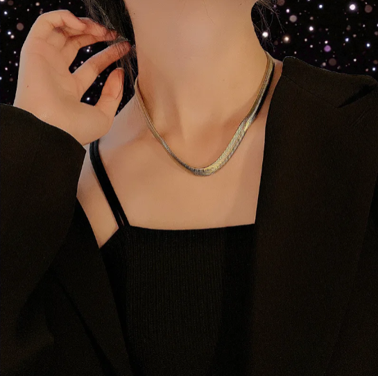 Collar Dorado Ruah Elegance