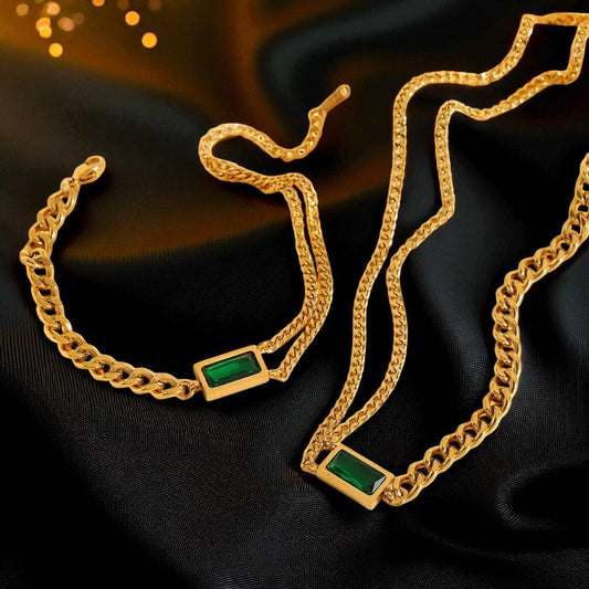 Conjunto - Collar/Aretes/Pulsera Trinidad Esmeralda Dorado / Emerald Trinity