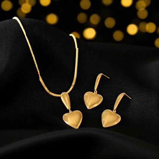 Conjunto - Aretes/Collar Gran Amor Eterno Dorado / Great Eternal Love
