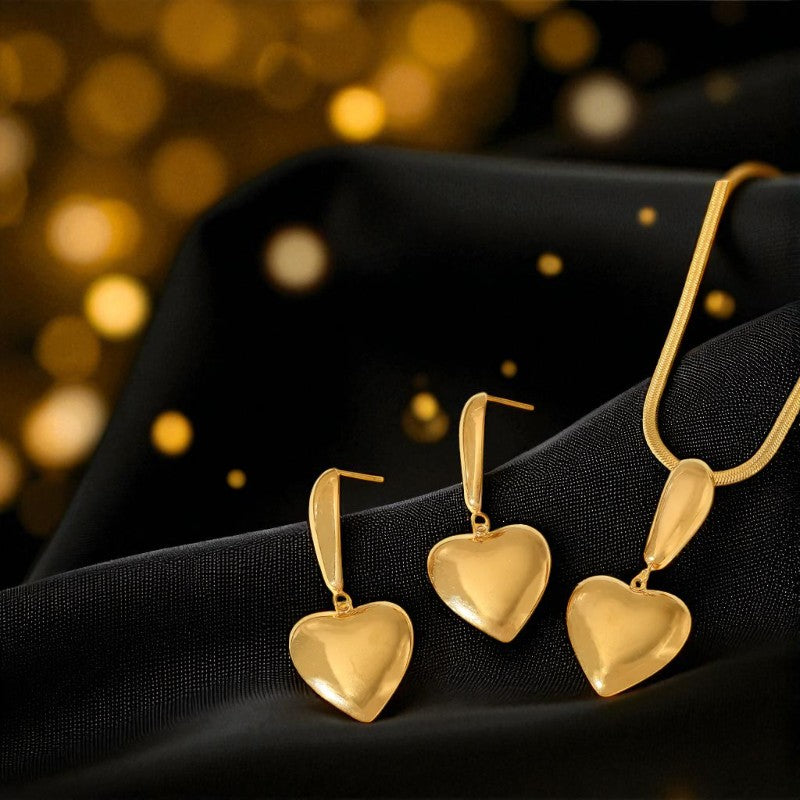 Conjunto - Aretes/Collar Gran Amor Eterno Dorado / Great Eternal Love