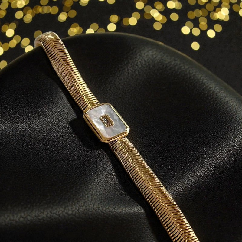 Pulsera Dorada "Aura Gala"