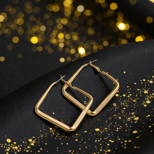 Arracadas Cuadradas "Matte Gold" de Diseño Geométrico Satinado