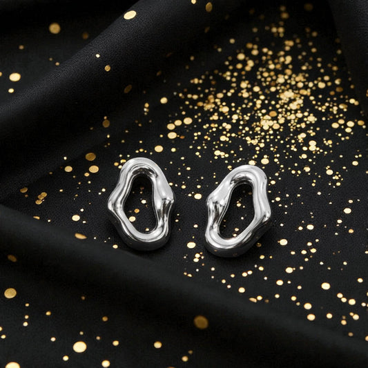 Aretes Plateados "Aura Ripple" en Acero Inoxidable