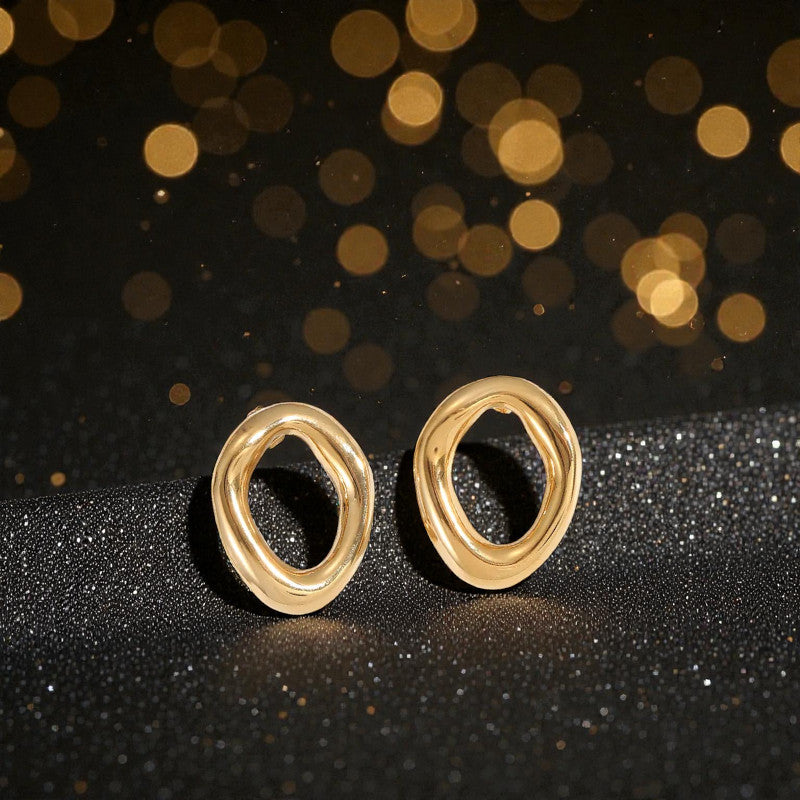 Aretes Dorados "Aura Ripple" en Acero Inoxidable