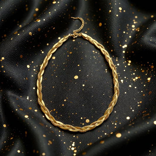 Collar Entrelazado Dorado "Legado"