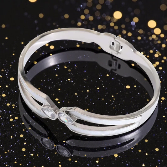 Brazalete Plateado "Luz de Camino"