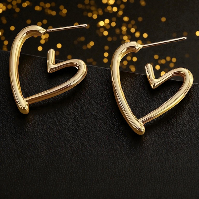 Pendientes de Aro "Open Heart" en Oro de 18K