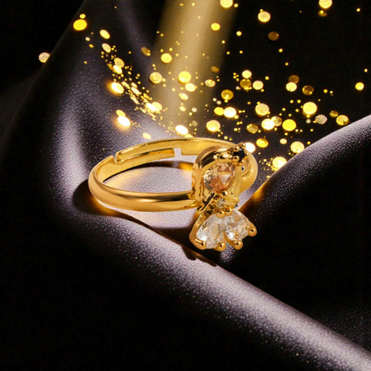 Anillo Dorado Princesa de Cristal Blanco