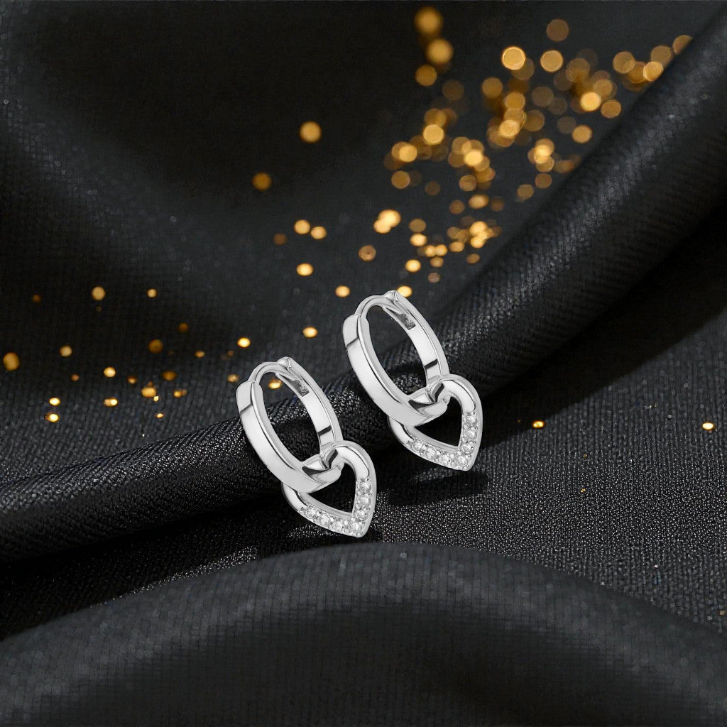 Aretes Plateados "Corazón de Gracia"