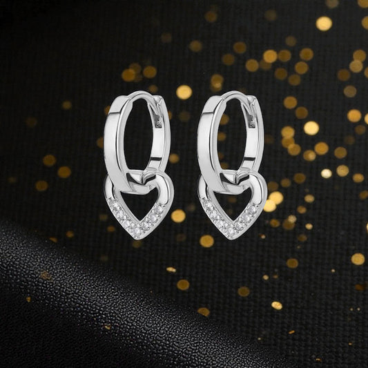 Aretes Plateados "Corazón de Gracia"