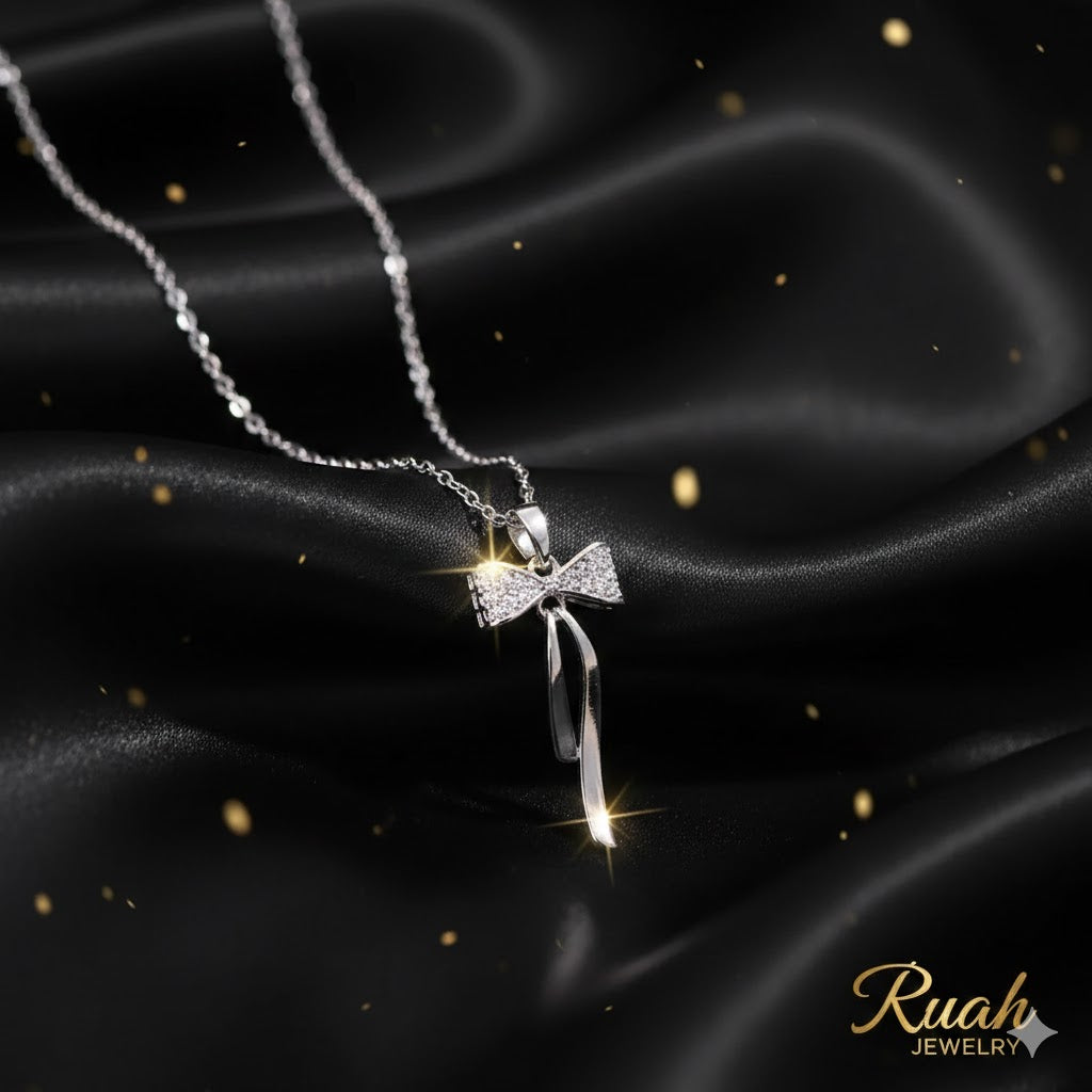 Collar Plateado Lazo Real