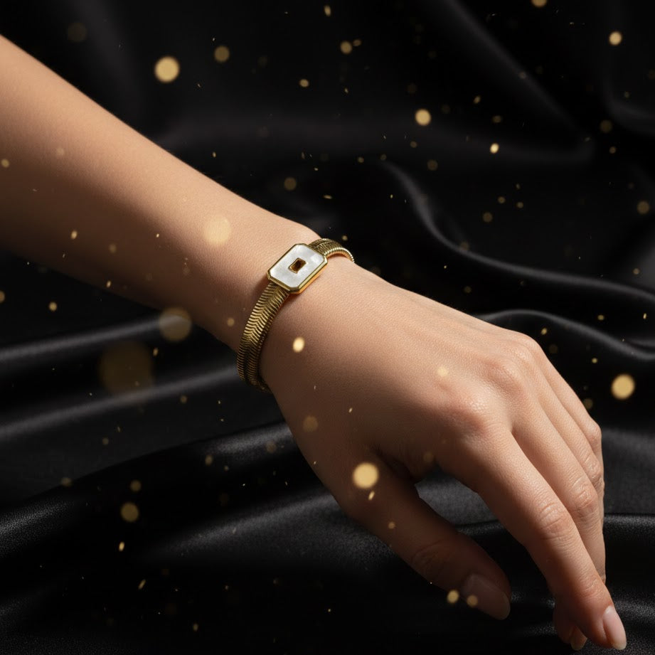 Pulsera Dorada "Aura Gala"