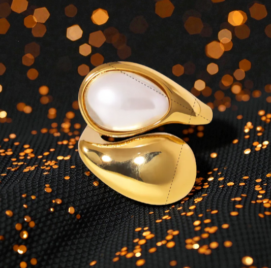 Anillo "Encuentro" Dorado Blanco Perla