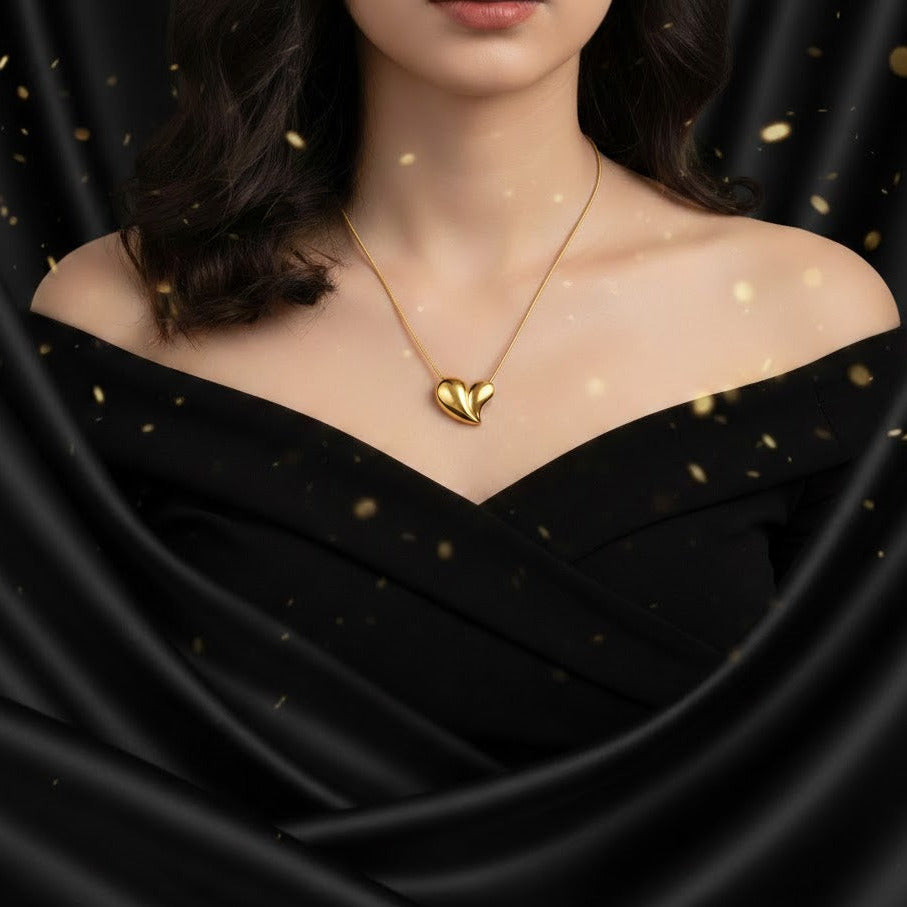 Collar de Corazón "Infinite Love" en Dorado