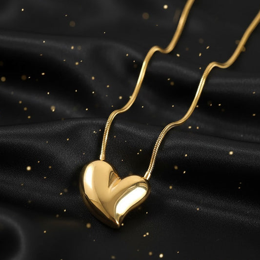 Collar de Corazón "Infinite Love" en Dorado