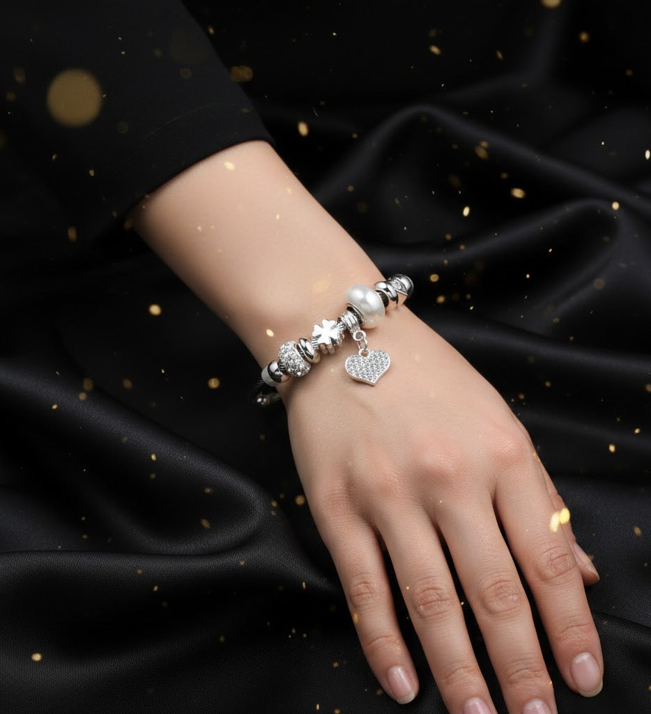 Brazalete Plateado "Talitha Silver" Corazon