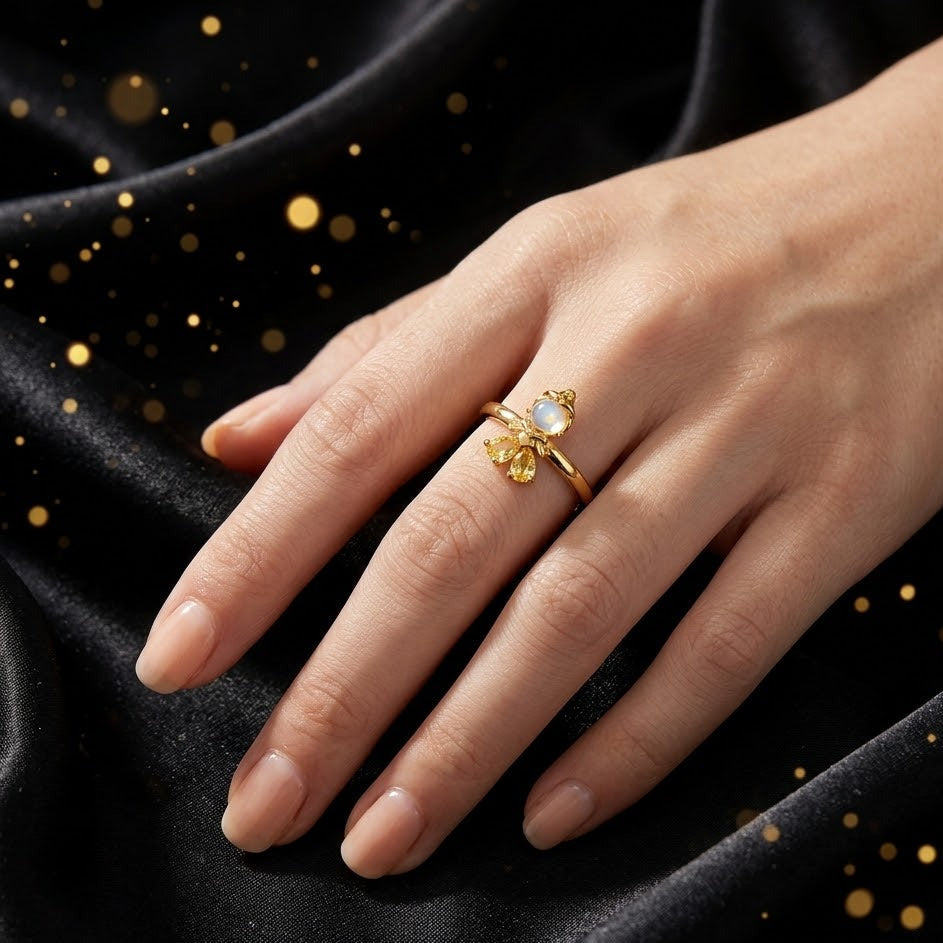 Anillo Dorado Princesa de Cristal Amarillo Blanco