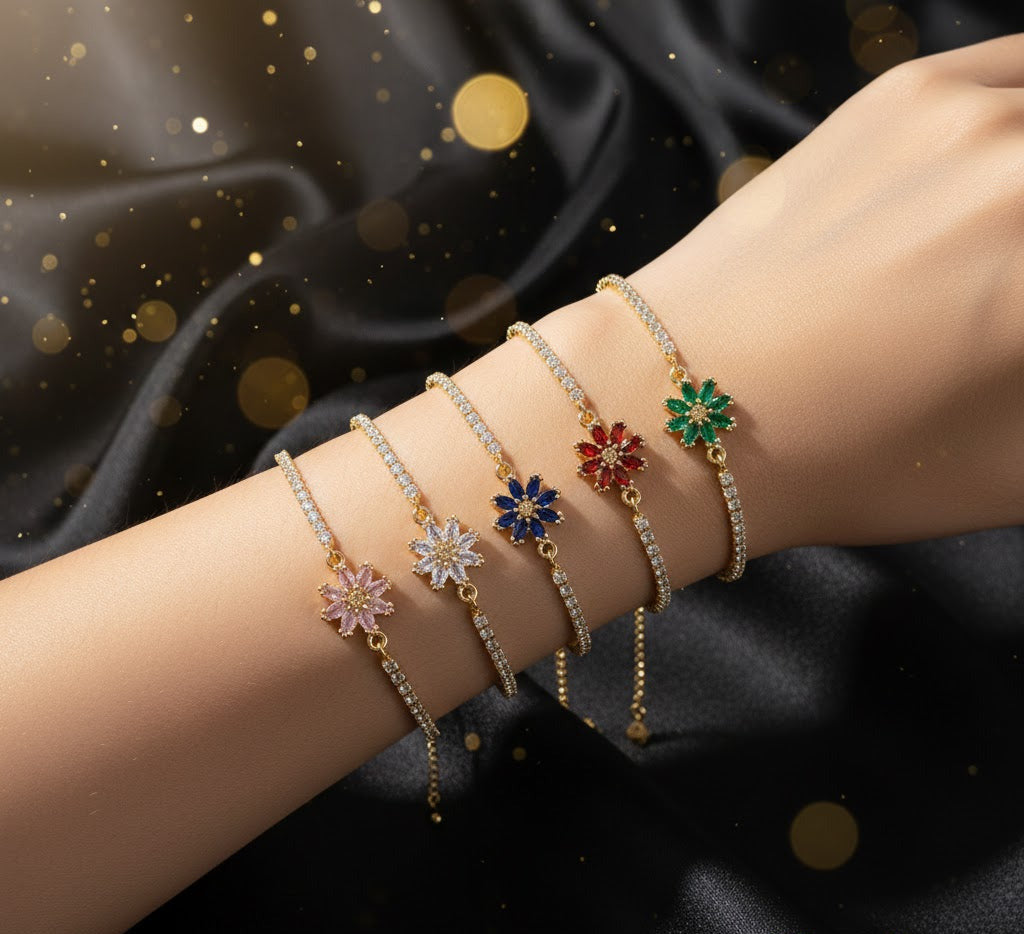 Pulsera Dorada y Circonita "Lirio Rosa"